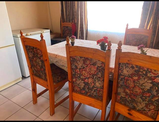 5 BEDROOM HOUSE FOR SALE IN ALOEVALE